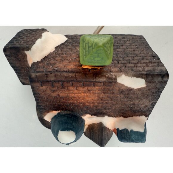 Vtg‎ HOLIDAY EXPRESSIONS Hand- Painted Porcelain Lighted House GREEN HOTEL - Picture 5 of 14